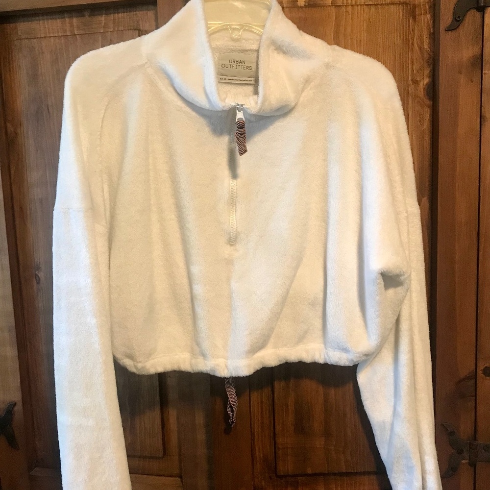 Urban Outfitters cropped zip up pullover